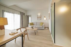 Cabogata Beach Hotel