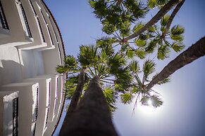 Servatur Waikiki