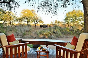 Imbali Safari Lodge
