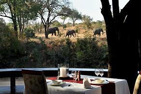 Imbali Safari Lodge
