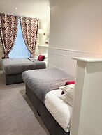 Dergvale Hotel