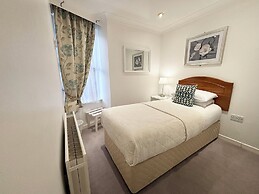 Dergvale Hotel