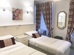 Dergvale Hotel