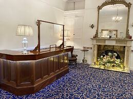 Dergvale Hotel