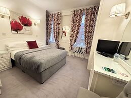 Dergvale Hotel