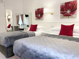 Dergvale Hotel
