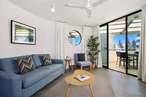 Beach Club Resort