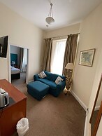 Crofton House Hotel