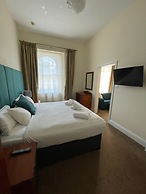 Crofton House Hotel