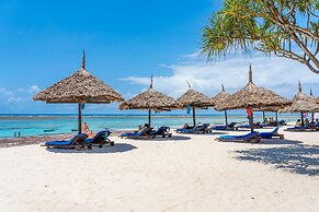 Southern Palms Beach Resort