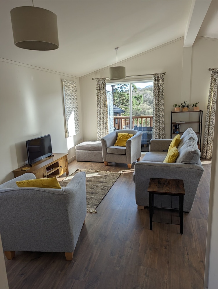 Great Trethew Manor Hotel & Restaurant