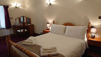 Great Trethew Manor Hotel & Restaurant