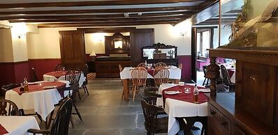 Great Trethew Manor Hotel & Restaurant