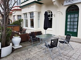Grand Ash Hotel
