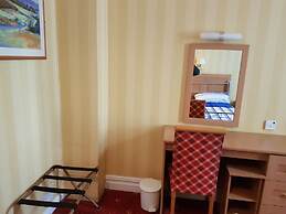 Grand Ash Hotel