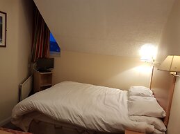 Grand Ash Hotel