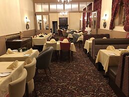 Hickman Hill Hotel