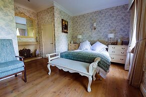 Hickman Hill Hotel