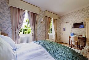 Hickman Hill Hotel