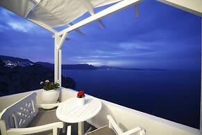 Armeni Village Rooms & Suites