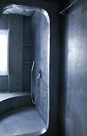 Armeni Village Rooms & Suites