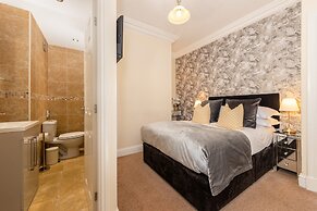 Wheatlands Lodge - Bed & Breakfast