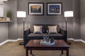 Hotel Faubourg Montreal
