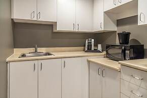 Hotel Faubourg Montreal