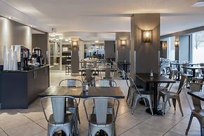 Hotel Faubourg Montreal