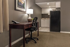 Hotel Faubourg Montreal
