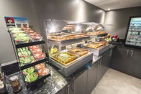 Hotel Faubourg Montreal