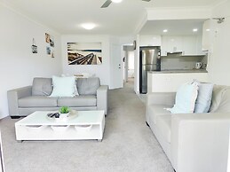 Mari Court Resort