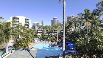 Mari Court Resort