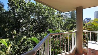 Mari Court Resort