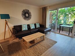 Mari Court Resort