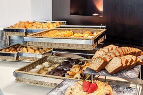 Holiday Inn Dubai - Al Barsha by IHG