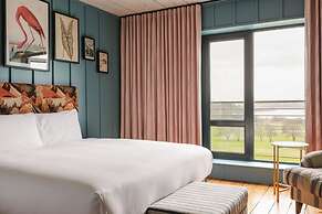 Glasson LakeHouse