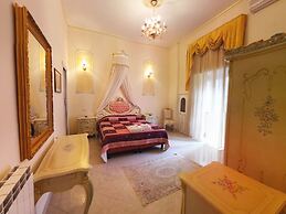Imperial Rooms