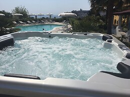 Hotel Bougainville