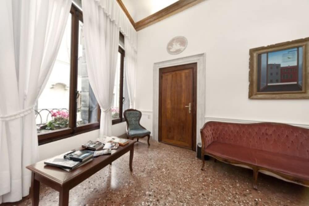 Hotel Alla Fava