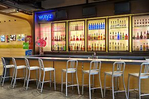 Aloft by Marriott Montreal Airport