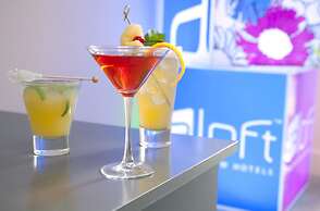 Aloft by Marriott Montreal Airport