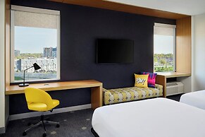 Aloft by Marriott Montreal Airport