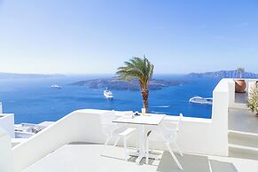 Pantelia Suites