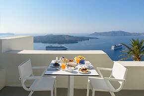 Pantelia Suites