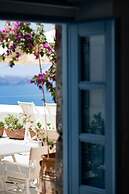 Pantelia Suites
