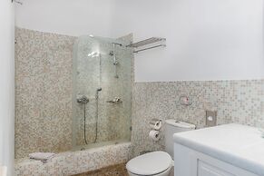 Pantelia Suites
