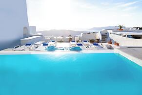 Pantelia Suites