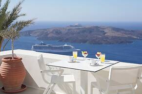 Pantelia Suites