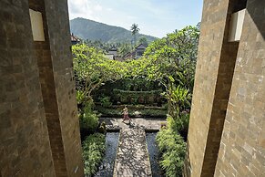 Ramayana Candidasa Beach Resort